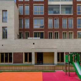 Продажа 3-комн квартиры на вторичном рынке улица Льва Толстого,  д. 23 к1