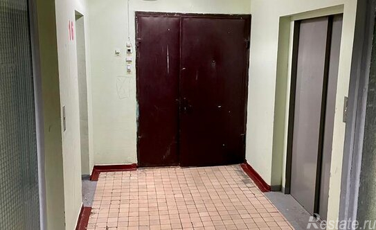 Продажа 1-комн квартиры на вторичном рынке улица Гоголя,  д. к1006