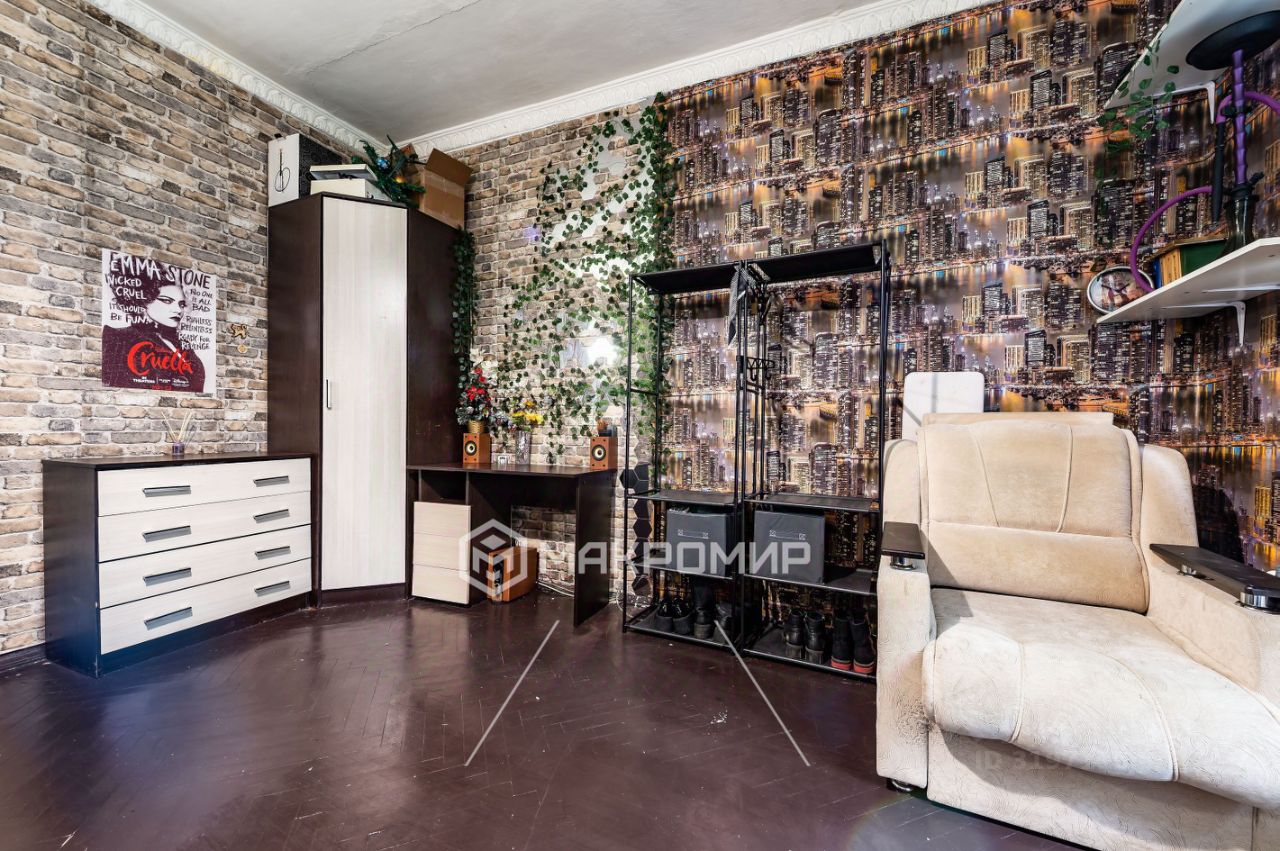 Продажа комнаты набережная Черной речки, 6