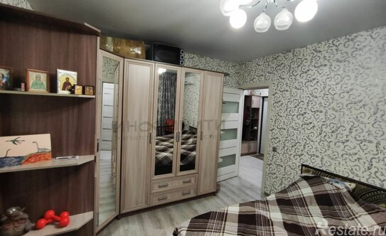 Продажа 2-комн квартиры на вторичном рынке улица Александры Монаховой,  д. 109 к3