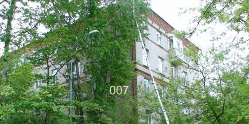 3-комн квартира Алябьева ул,  д. 6