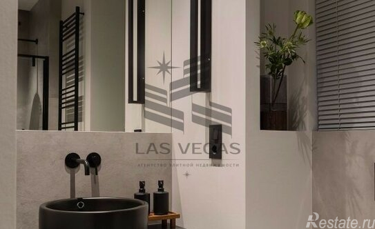 Аренда 2-комн квартиры на вторичном рынке Саблинская улица,  д. 13-15