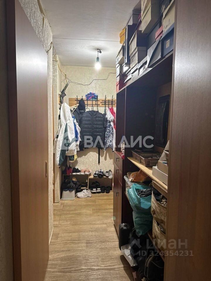 Продажа 3-комн квартиры на вторичном рынке Фирсановка мкр, Речная улица, 2А