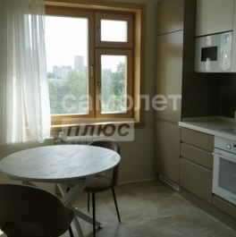 Продажа 2-комн квартиры на вторичном рынке улица Коцюбинского,  д. 10