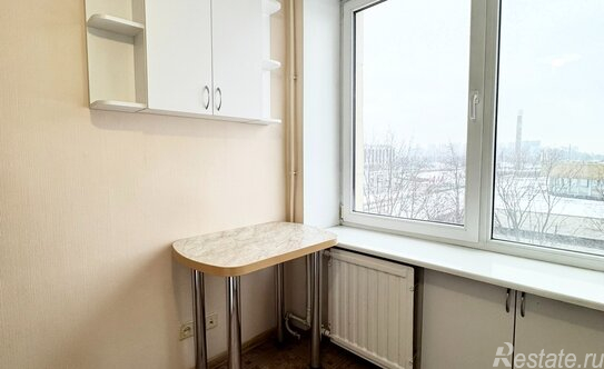 Продажа 2-комн квартиры на вторичном рынке Московский пр-кт,  д. 205 литБ