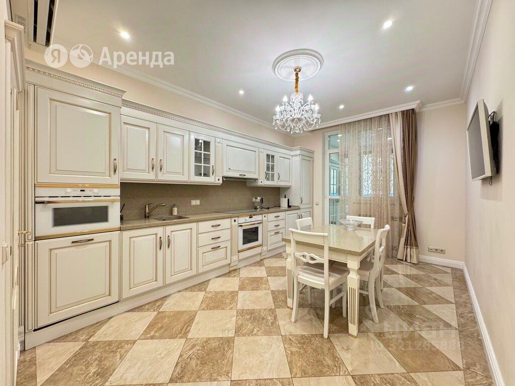 Аренда 4-комн квартиры на вторичном рынке Новочеремушкинская улица, 44К3