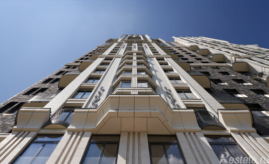 Продажа 3-комн квартиры на вторичном рынке улица Академика Королёва,  д. 21