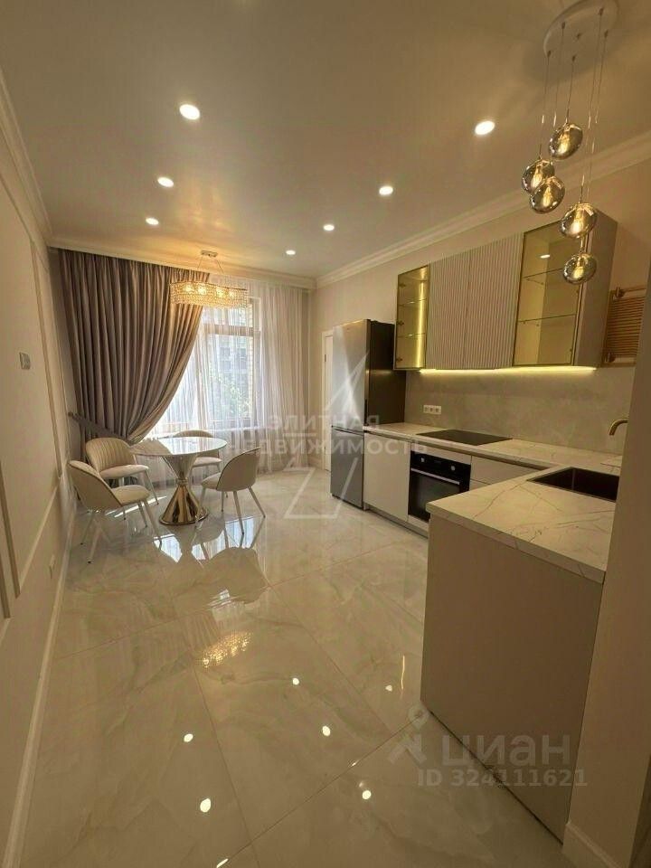 Аренда 2-комн квартиры на вторичном рынке набережная Реки Карповки, 31к1