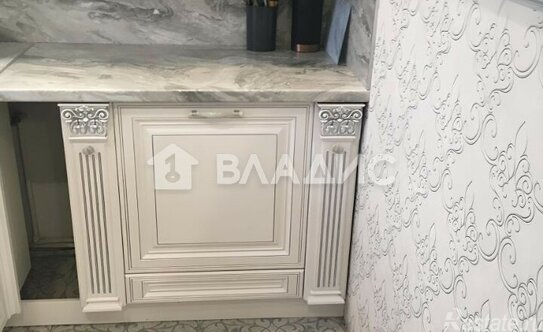 Продажа 3-комн квартиры на вторичном рынке Новоизмайловский проспект,  д. 3