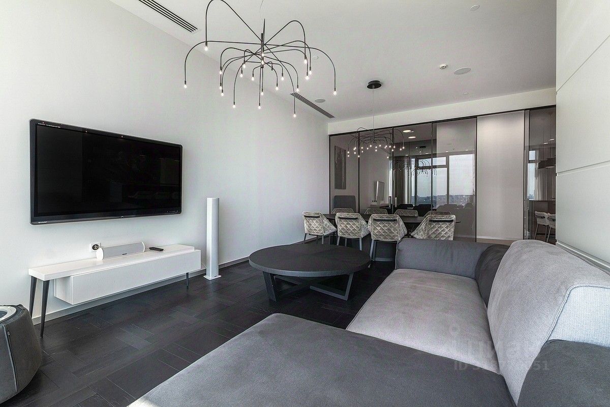 Продажа 4-комн квартиры на вторичном рынке набережная Пресненская, 6с2