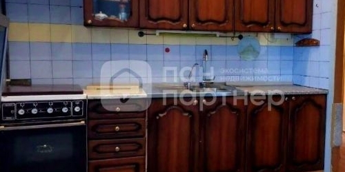 3-комн квартира Старо-Петергофский проспект, 15