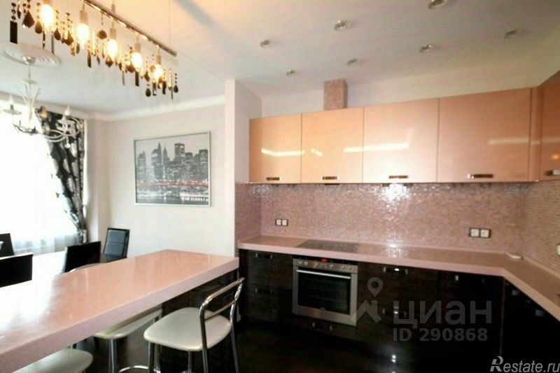 Аренда 3-комн квартиры на вторичном рынке Якиманка Б. ул,  д. 50