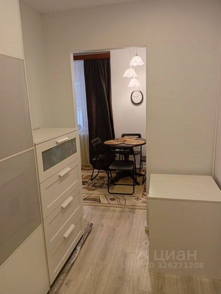 Продажа 1-комн квартиры на вторичном рынке проспект Тореза, 40К7