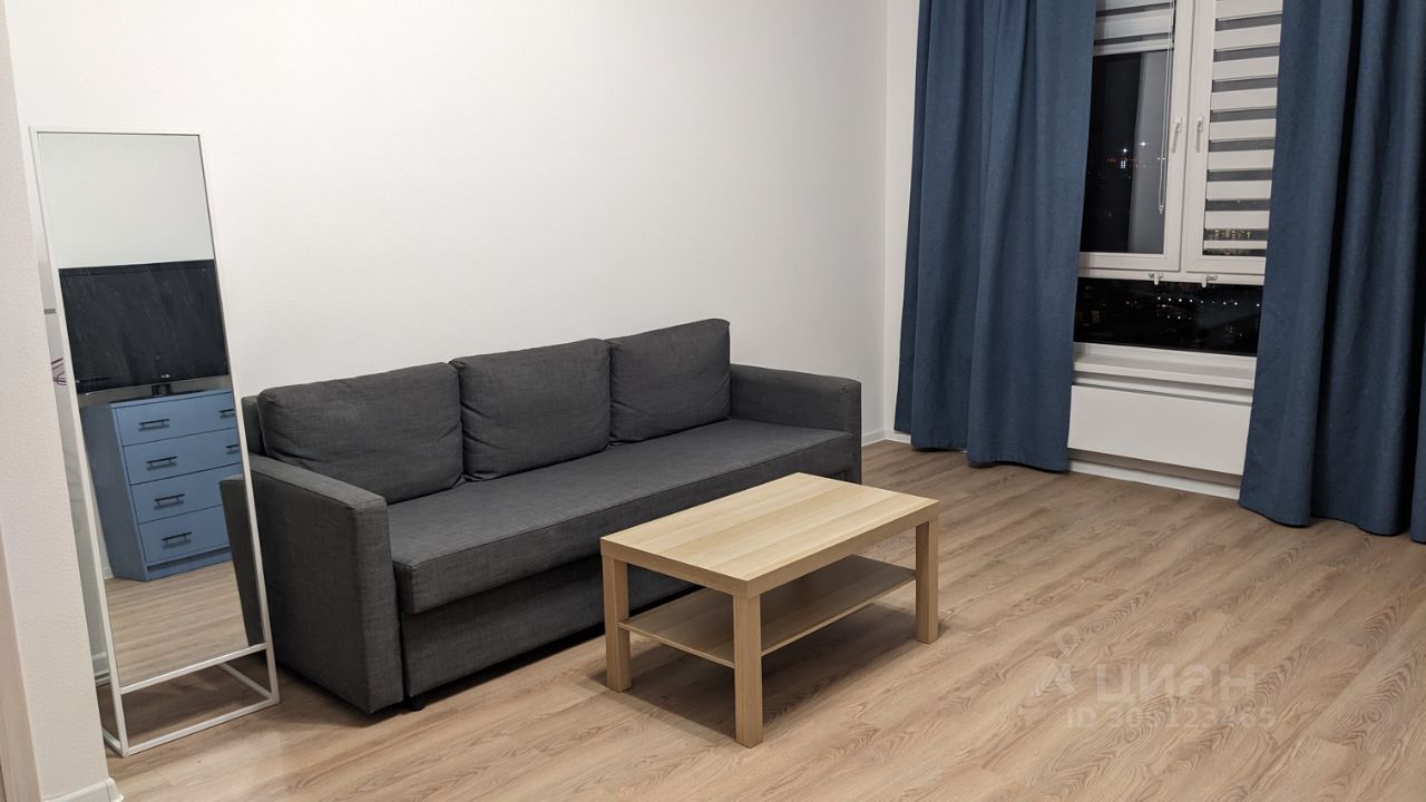 Аренда 1-комн квартиры на вторичном рынке Сиреневый бульвар, 4/1