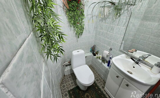 Продажа 4-комн квартиры на вторичном рынке Дубна, пр-кт Боголюбова,  д. 23,  к. 1