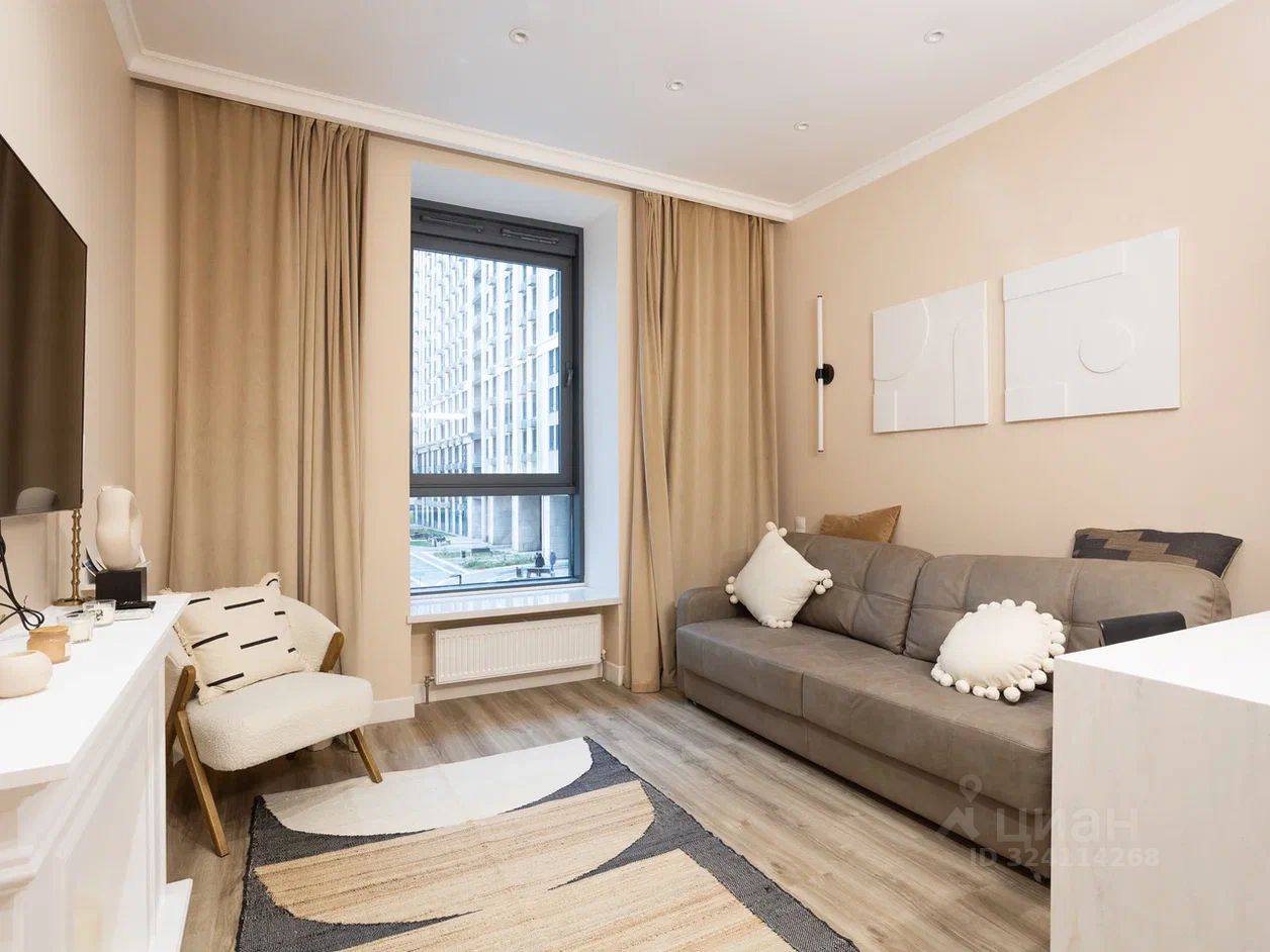 Продажа 2-комн квартиры на вторичном рынке улица Василисы Кожиной, 13