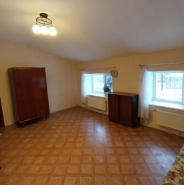 Продажа 1-комн квартиры на вторичном рынке Кировский район, 17-я линия,  д. 30А