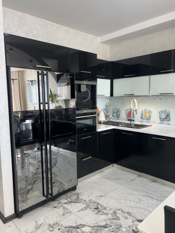 Продажа 2-комн квартиры на вторичном рынке Химки, улица Калинина, 9