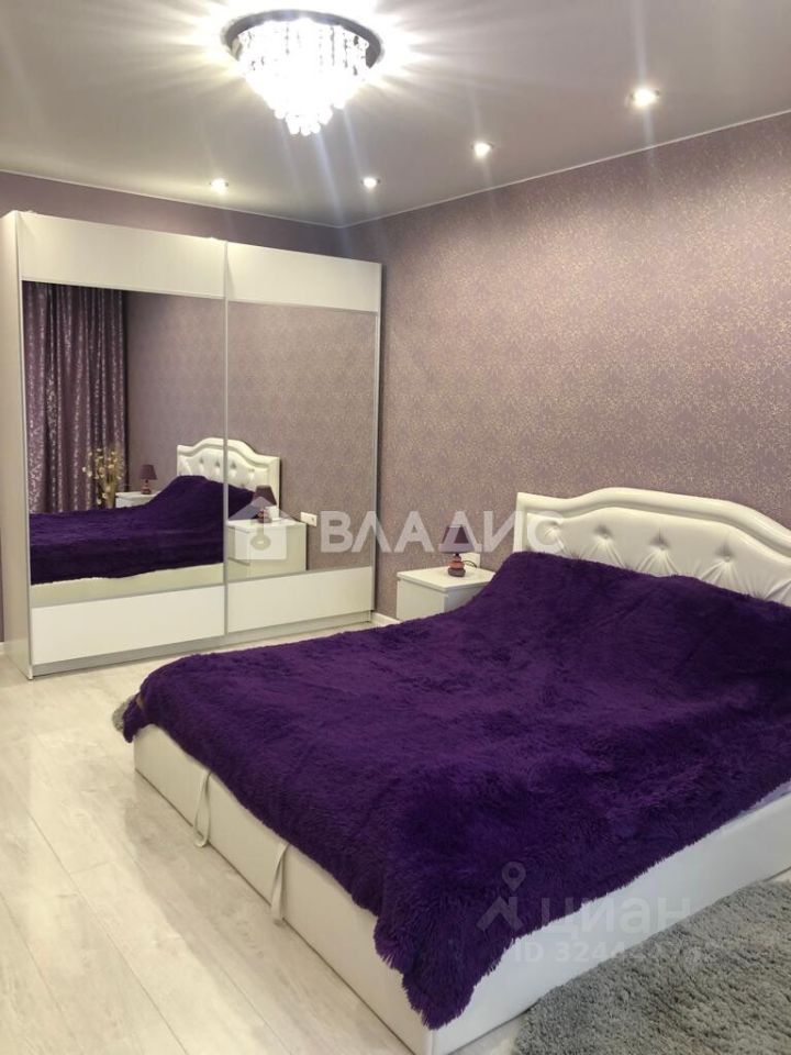 Продажа 2-комн квартиры на вторичном рынке Лопатино пгт, бульвар Солнечный,  д. 8