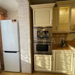 Продажа 3-комн квартиры на вторичном рынке улица Дмитрия Ульянова