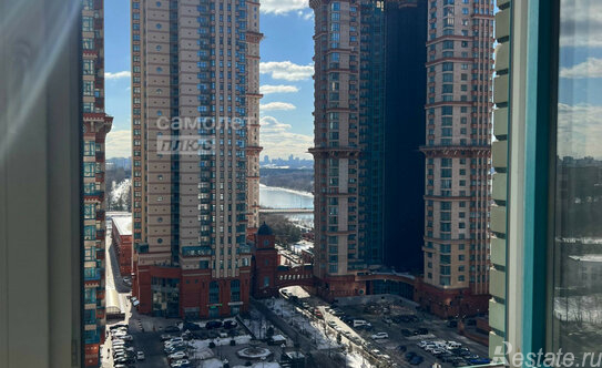 Продажа 4-комн квартиры на вторичном рынке Авиационная улица,  д. 77 к2