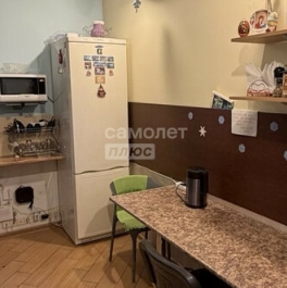 Продажа 4-комн квартиры на вторичном рынке Садовая Б. ул,  д. 10