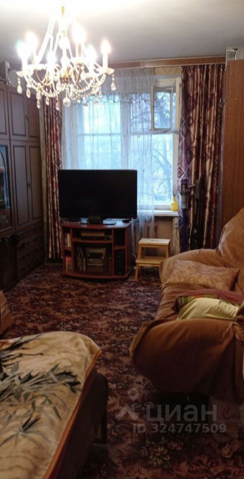 Продажа 2-комн квартиры на вторичном рынке Варшавское шоссе, 62К1