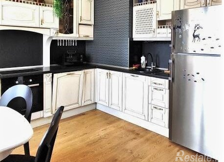 Продажа 3-комн квартиры на вторичном рынке Колпино г, Вознесенское ш,  д. 49 к2