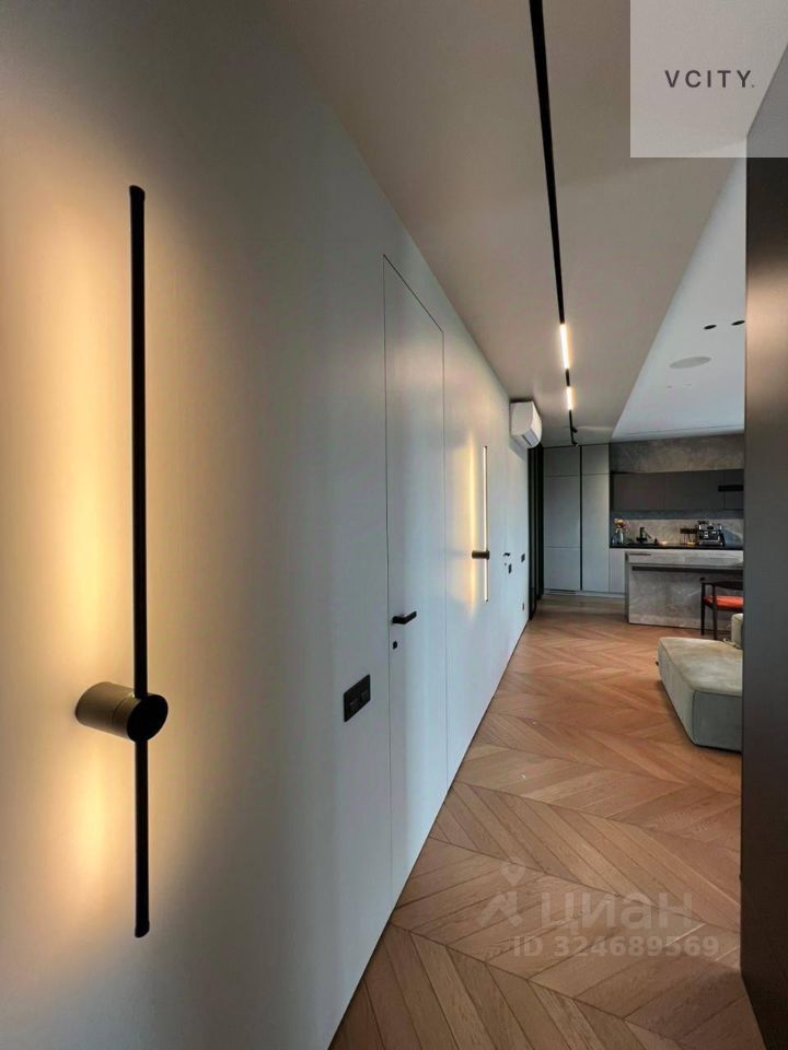 Продажа 3-комн квартиры на вторичном рынке улица Дыбенко, 7/1