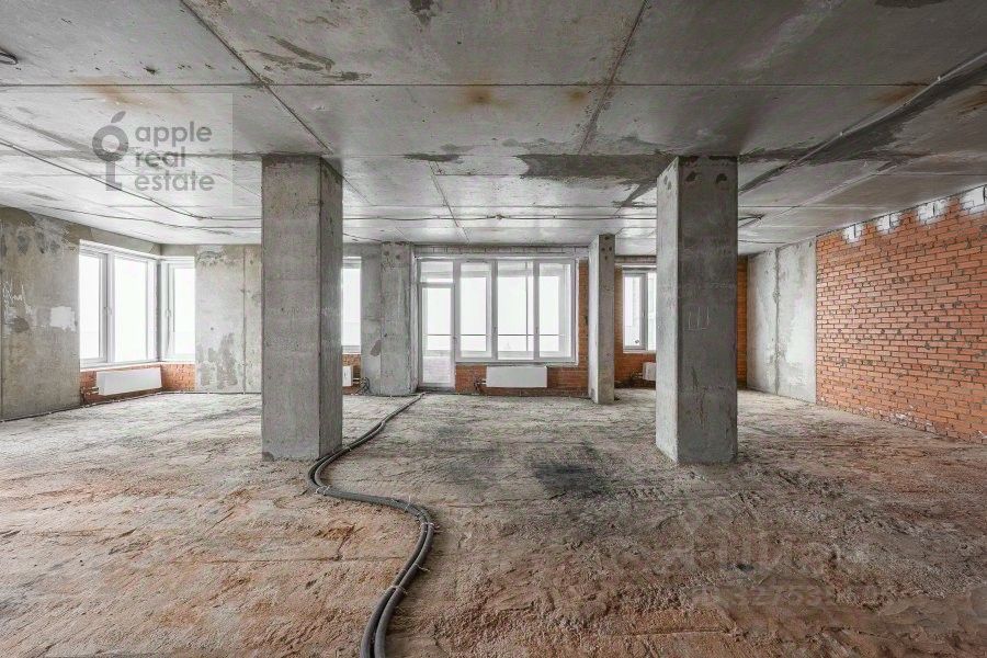 Продажа 3-комн квартиры на вторичном рынке Минская улица, 2