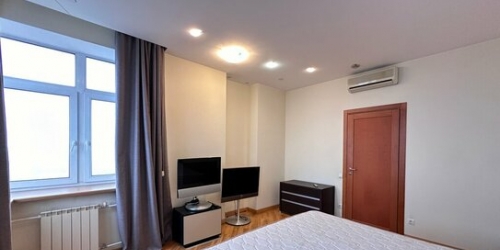 3-комн квартира ул Авиационная,  д. 79,  к. 1