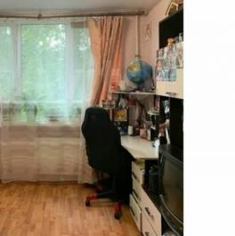 Продажа 4-комн квартиры на вторичном рынке Солидарности пр-кт,  д. 21