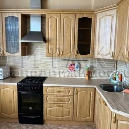 Продажа 2-комн квартиры на вторичном рынке Суворовский пр-кт,  д. 62