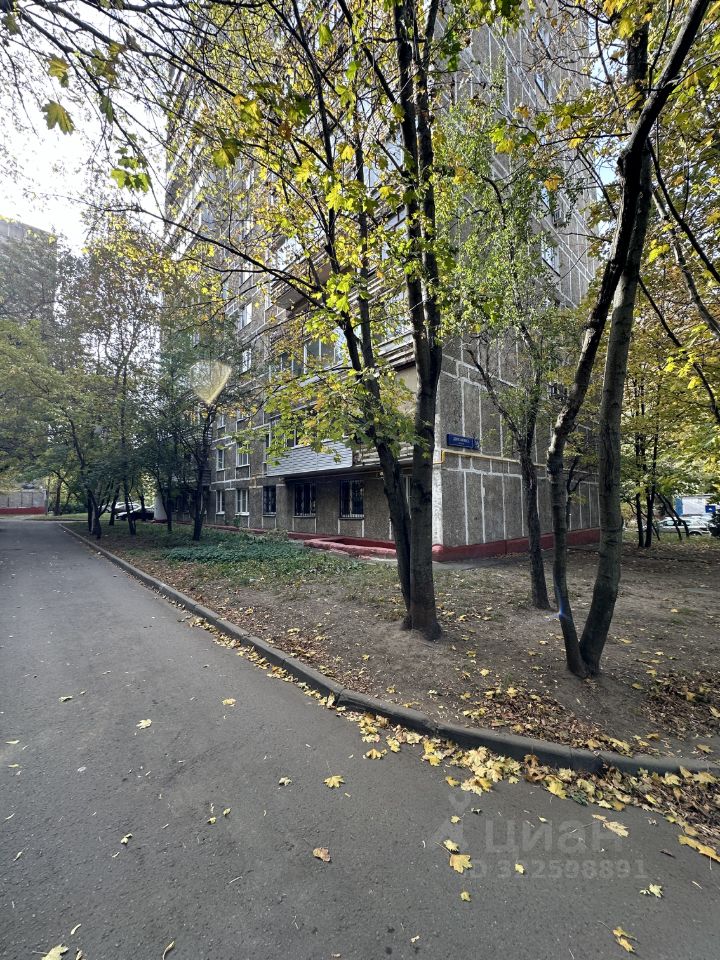 Продажа 2-комн квартиры на вторичном рынке проезд Донелайтиса, 14К1