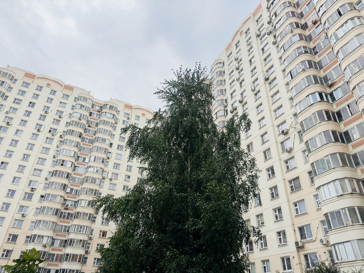 Продажа 1-комн квартиры на вторичном рынке Большая Марфинская улица, 1к3