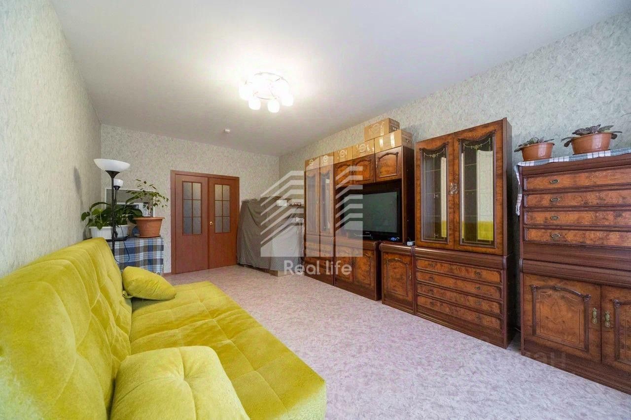 Продажа 1-комн квартиры на вторичном рынке Западный мкр, улица Лунная, 25к3