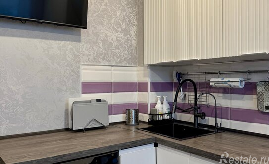 Продажа 2-комн квартиры на вторичном рынке Репищева улица,  д. 21 к2