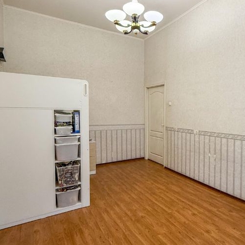 2-комн квартира улица Жуковского, 4