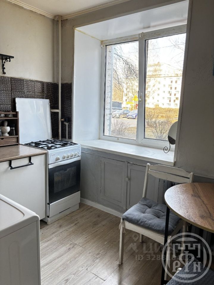 Продажа 2-комн квартиры на вторичном рынке 3-й мкр,  д. 29