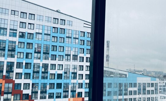 Продажа 2-комн квартиры на вторичном рынке улица Крыленко,  д. 1 к1 с2