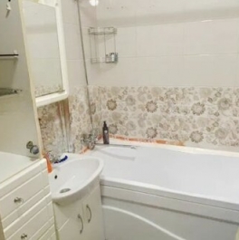 Продажа 1-комн квартиры на вторичном рынке Арцеуловская Аллея,  д. 23 к1