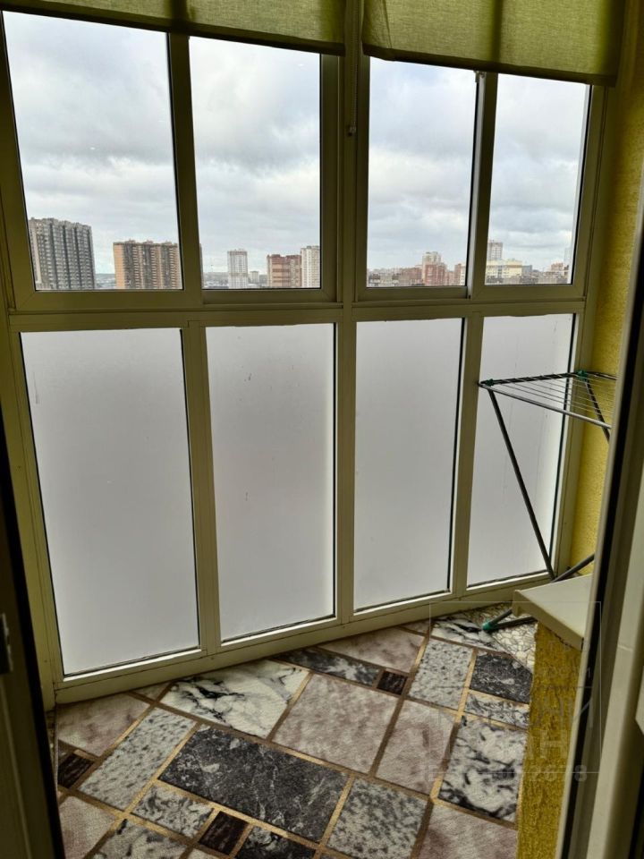 Продажа 1-комн квартиры на вторичном рынке Одинцово, улица Белорусская, 10