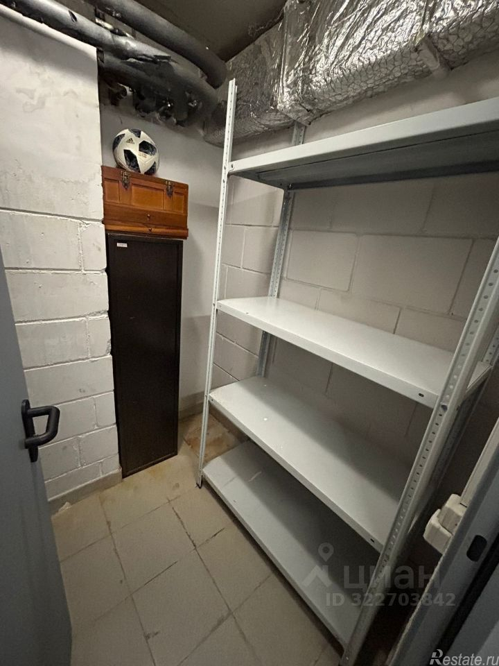 Продажа гаража б-р Генерала Карбышева,  д. 13,  к. 2