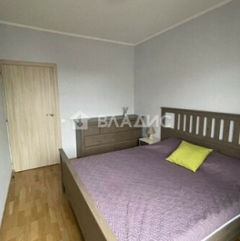 Продажа 2-комн квартиры на вторичном рынке Народного Ополчения ул