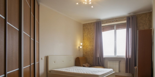 4-комн квартира улица Вересаева,  д. 13