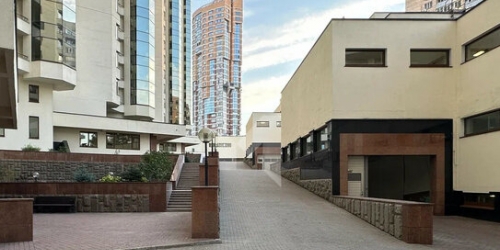 2-комн квартира ул Архитектора Власова,  д. 6