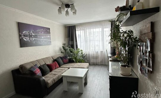 Продажа 3-комн квартиры на вторичном рынке Наличная улица,  д. 49