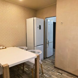 Продажа 3-комн квартиры на вторичном рынке улица Мусы Джалиля,  д. 9 к3