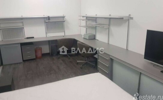 Продажа 3-комн квартиры на вторичном рынке Полтавская улица,  д. 47 к2