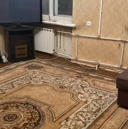 Продажа 4-комн квартиры на вторичном рынке Офицерский переулок,  д. 6